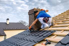 Best Solar Panel Roofing Installation  in Carlton, OR